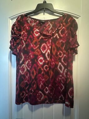 B Design Burgundy & Cream Printed Short-Sleeve Blouse